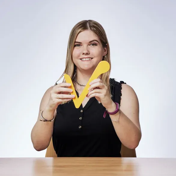 Porträt von Kassandra Kyburz, Leiterin Personal bei der Vitodata AG